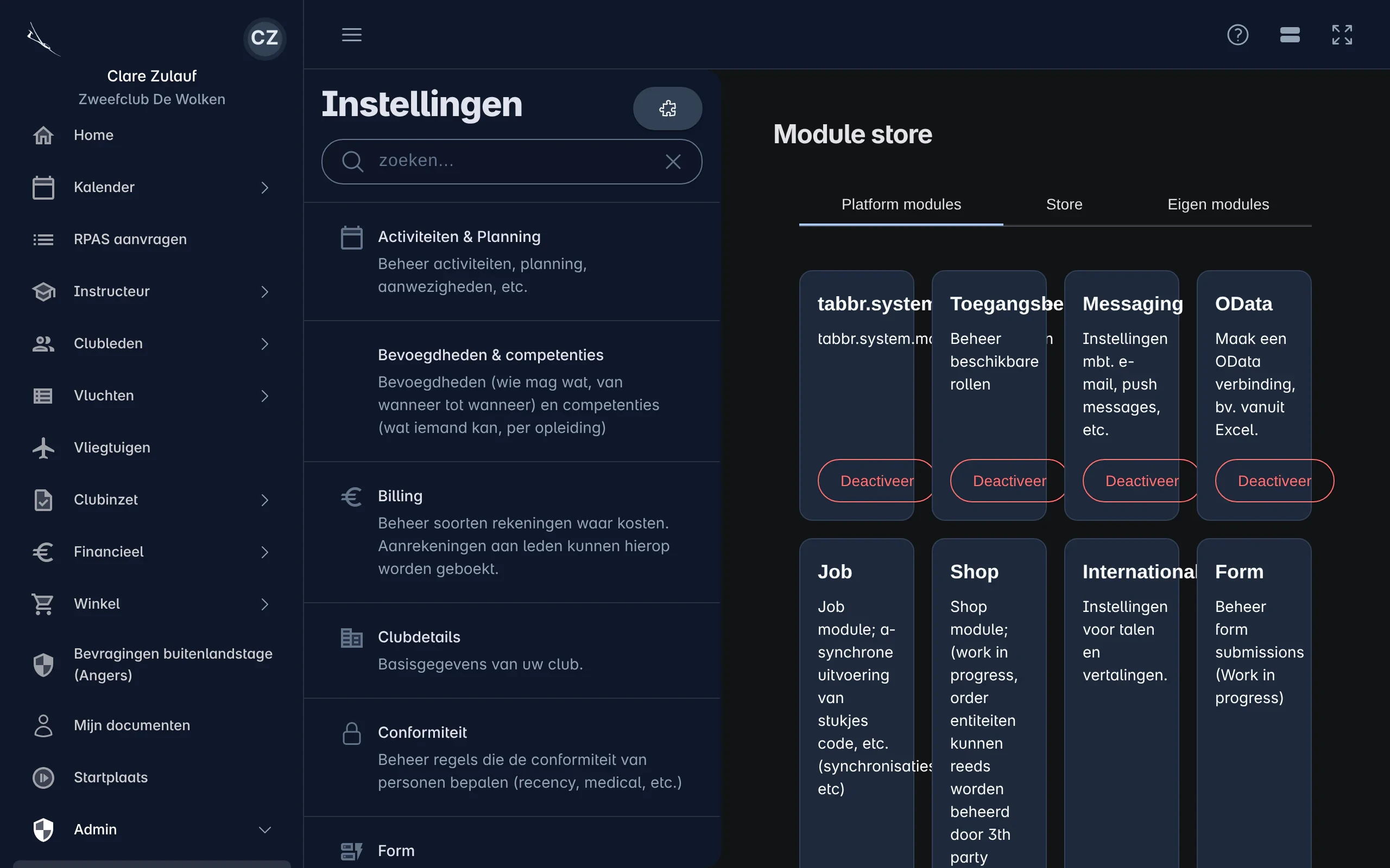 De Module Store met het tabblad Platform modules: per module een kaart met een knop Activeer of Deactiveer