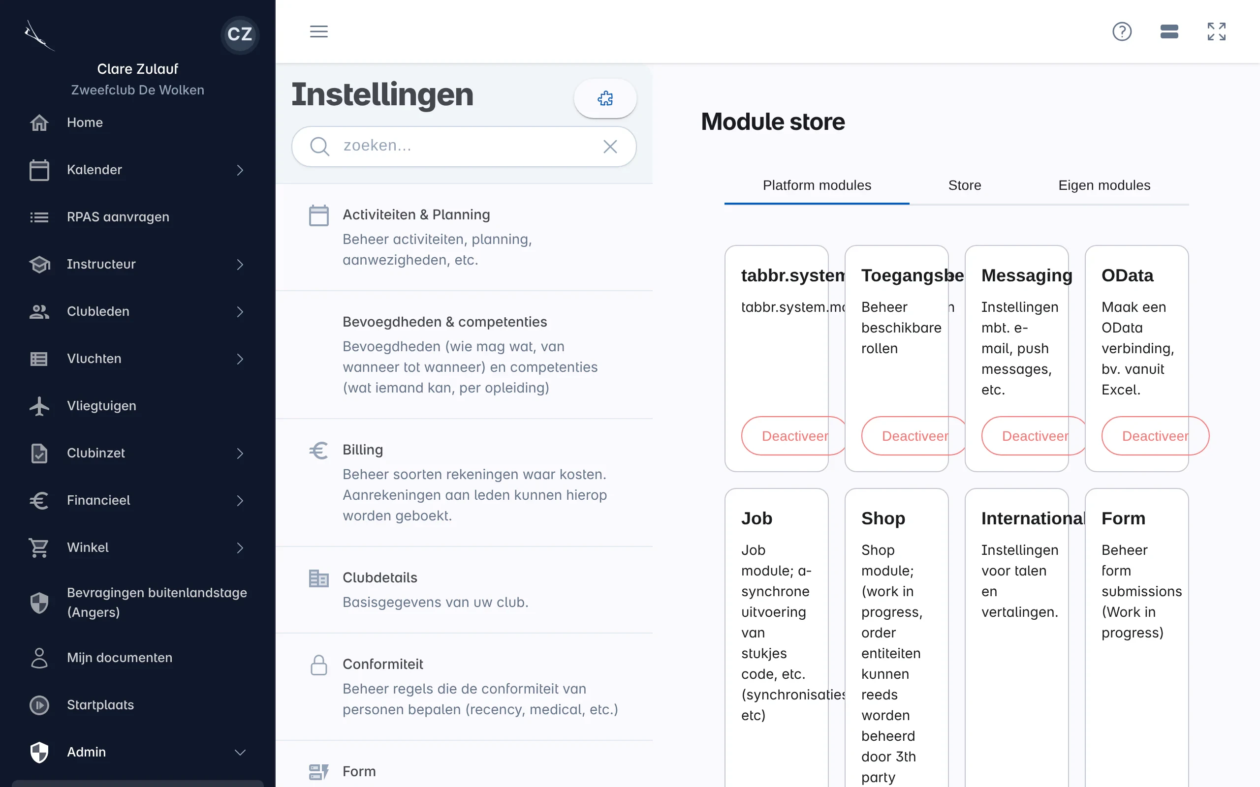 De Module Store met het tabblad Platform modules: per module een kaart met een knop Activeer of Deactiveer