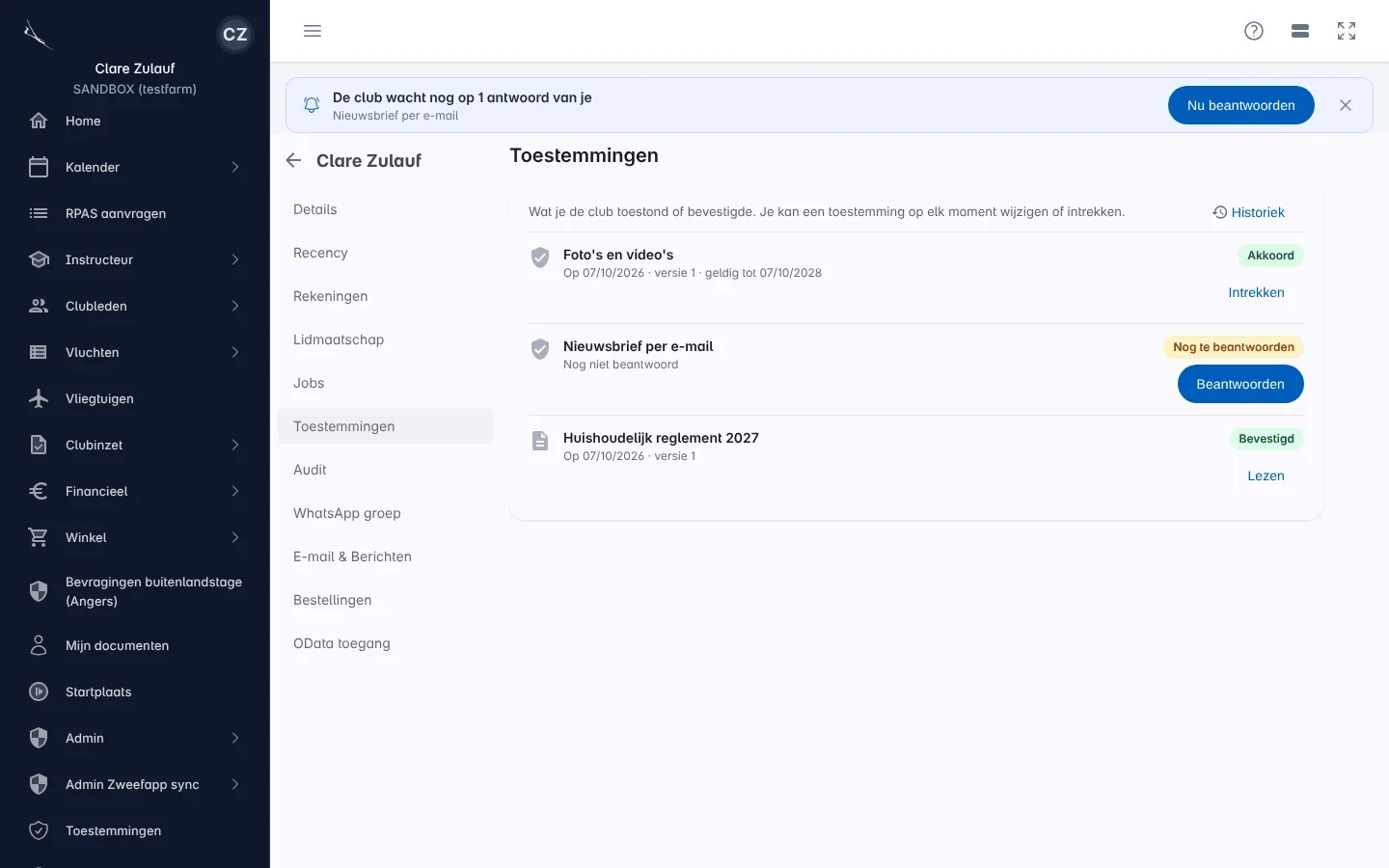 De sectie Toestemmingen op het profiel met de antwoorden en de knoppen Intrekken en Lezen