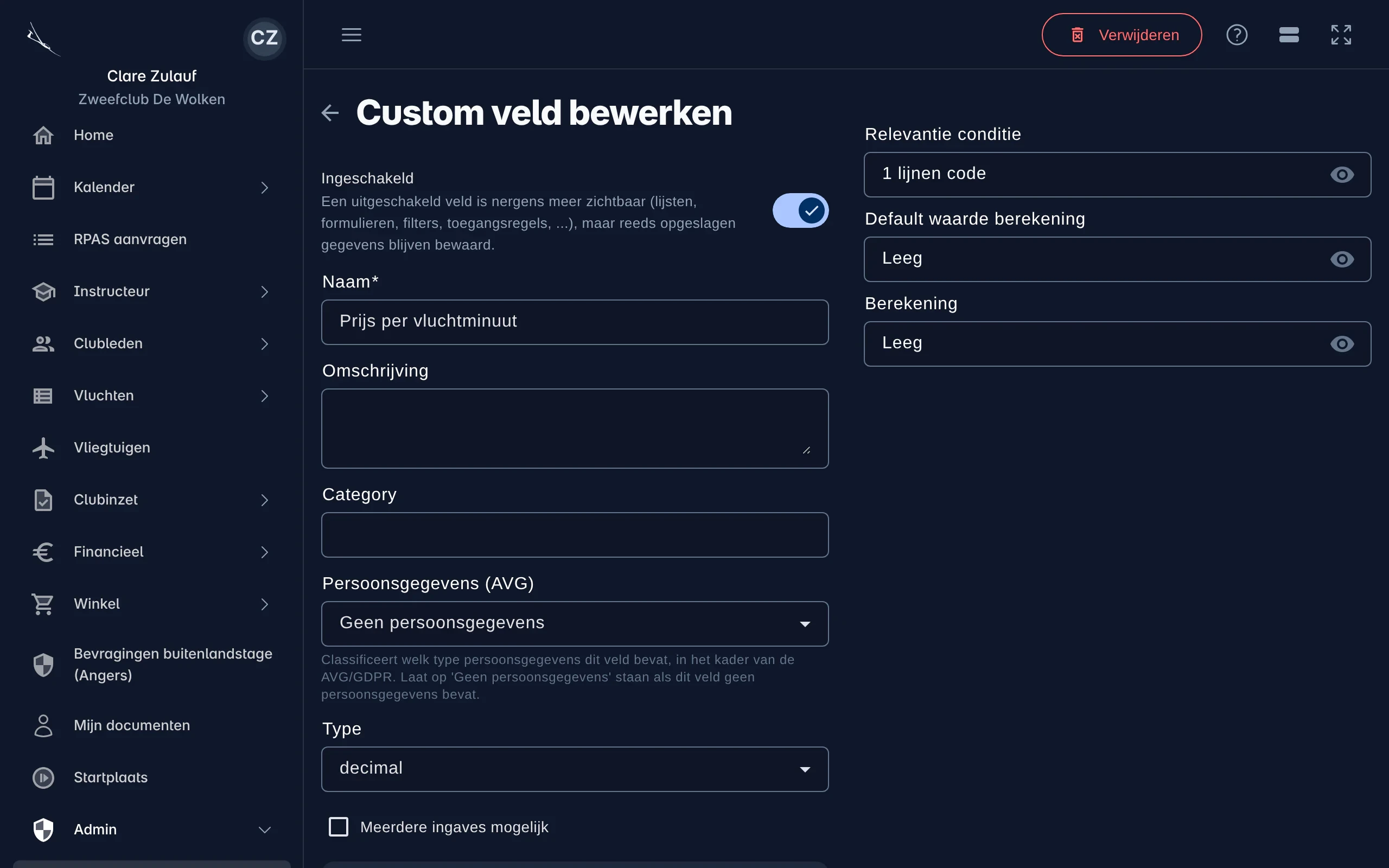 Het scherm om een veld te bewerken met naam, omschrijving, categorie, persoonsgegevens, type en de scripts