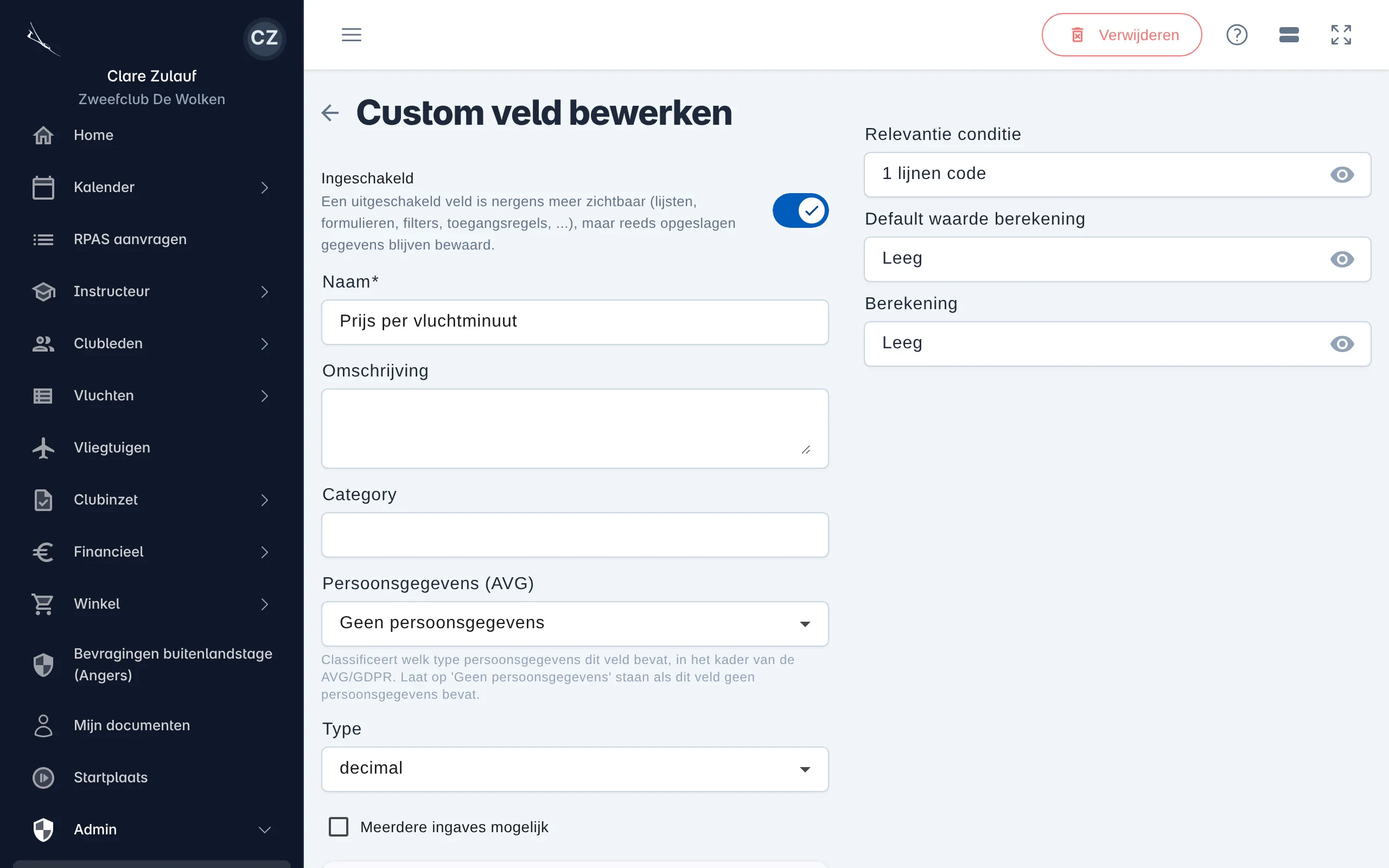 Het scherm om een veld te bewerken met naam, omschrijving, categorie, persoonsgegevens, type en de scripts